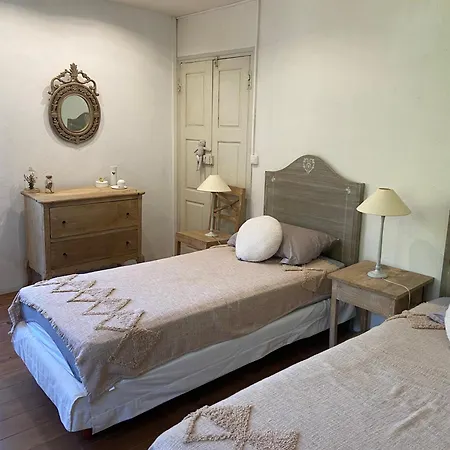 Bed & Breakfast Les Rosiers - Eglantine Conca