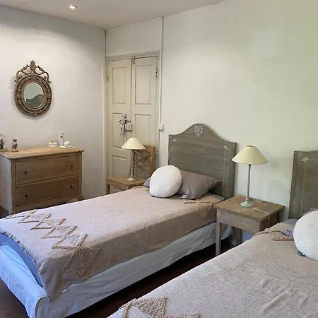 Bed & Breakfast Les Rosiers - Eglantine Conca